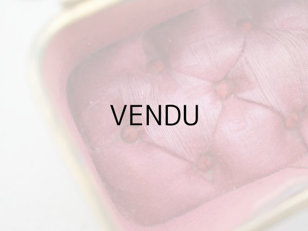 画像9: 19世紀末 アンティーク 小さなジュエリーボックス ボルドーのベルベット＆シルククッション  (9)