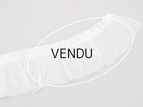 画像9: アンティーク シルク製 幅広 プリーツリボン オフホワイト&アイボリー  11cm幅   (9)