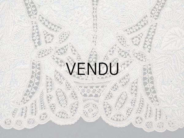 画像6: 18世紀 アンティーク ニードルレース＆ホワイトワーク 結婚式のハンカチ　ガリエラ美術館 (6)