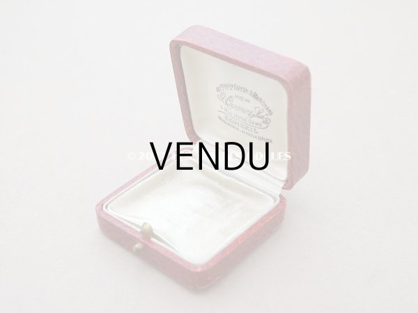 画像8: アンティーク　金彩入り　ジュエリーボックス レッド (8)