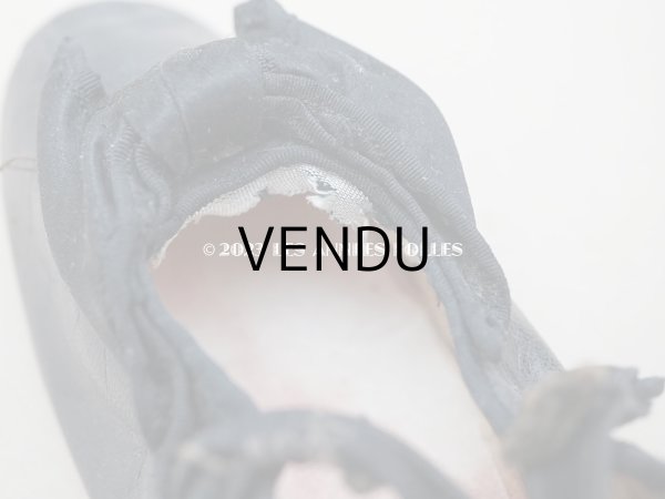 画像17: 19世紀末 アンティーク　大きなリボン付き　 小さなレザーシューズ　シルクサテンリボンのレースアップ (17)