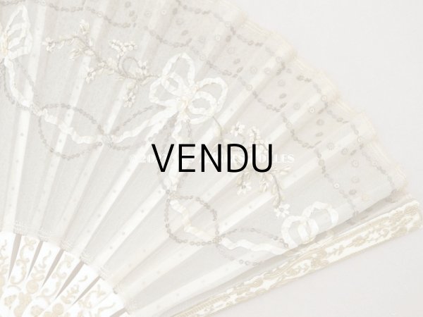 画像7: 19世紀 アンティーク リボン刺繍のファン リボン＆花のガーランド柄 シルク製オリジナルバッグ入り (7)