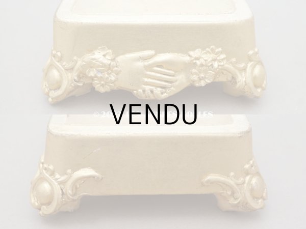 画像4: 19世紀末 アンティーク マリアージュの台座 ハンドモチーフ 結婚式 (4)