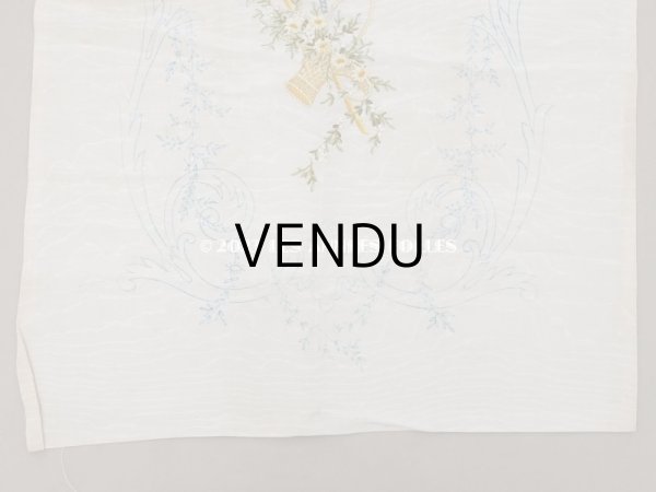 画像8: アンティーク  未完成のリボン刺繍の大きな図案入りパネル (8)