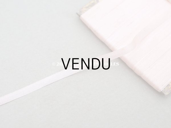 画像3: アンティーク  50m巻 リボン刺繍 & ロココトリム用 シルク製 リボン ベビーピンク 4mm幅  FAVEUR SOIE POUR BRODERIE - AU BON MARCHE - (3)