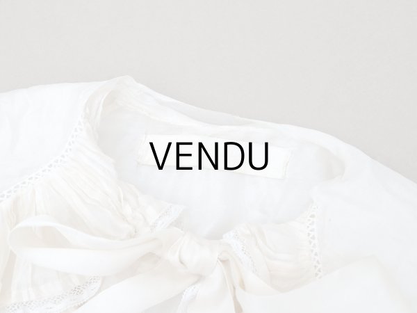 画像7: 1900年頃 アンティーク ベビー用ケープ シルクのプリーツ＆プリンセスレース (7)