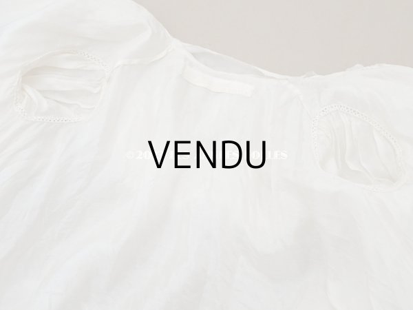 画像23: 1900年頃 アンティーク ベビー用ケープ シルクのプリーツ＆プリンセスレース (23)