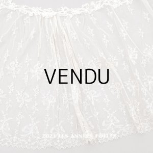 画像: アンティーク カーテン用 チュールレース リボン柄の刺繍入り 