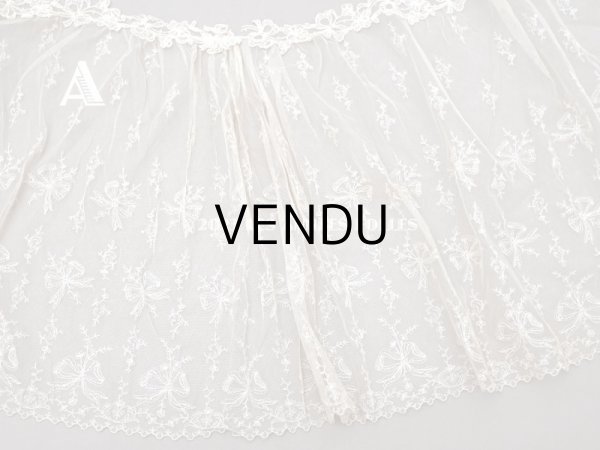 画像2: アンティーク カーテン用 チュールレース リボン柄の刺繍入り  (2)