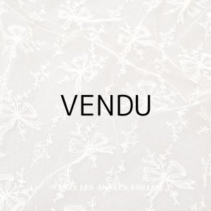 画像: アンティーク カーテン用 チュールレース リボン柄の刺繍入り 90×120cm