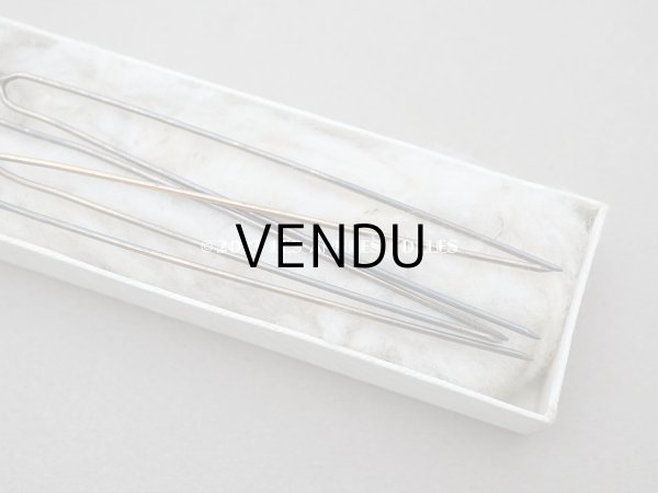 画像4: 1900年頃 アンティーク ウェディングヴェール用 ワックスフワラーのエパングル　L'INDISPENSABLE EPINGLES POUR VIOLES DE MARIEES (4)