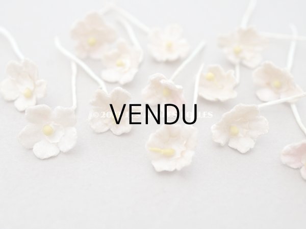 画像3: アンティーク 布花材料  小さな花びらのセット エクリュ＆ピンク　15ピースのセット  (3)