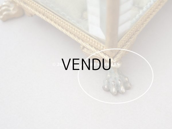 画像15: 19世紀 アンティーク クリスタルのジュエリーボックス カーキのシルク製クッション　 (15)