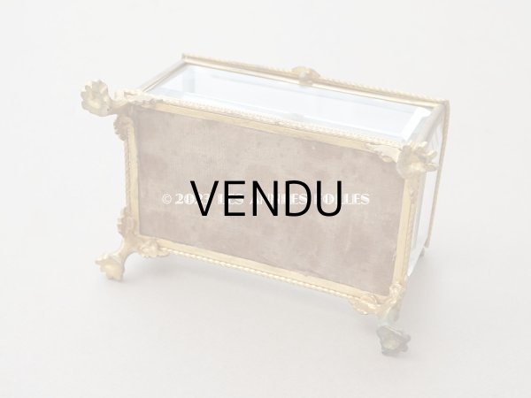 画像4: 19世紀 アンティーク クリスタルのジュエリーボックス カーキのシルク製クッション　 (4)