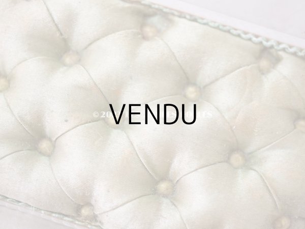 画像8: 19世紀 アンティーク クリスタルのジュエリーボックス カーキのシルク製クッション　 (8)