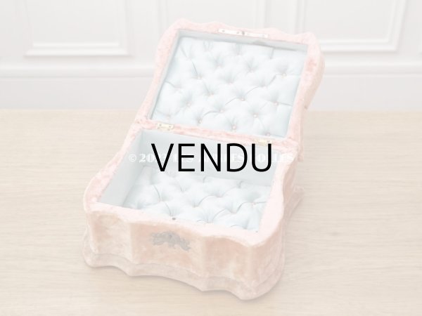 画像6: 19世紀末 アンティーク 　ジュエリーボックス 裁縫箱　スモーキーなサーモンピンク ベルベット＆シルククッション (6)