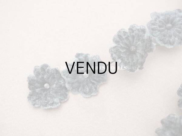 画像3: アンティーク ベルベットの布花 グレイ　 2.5cm (3)