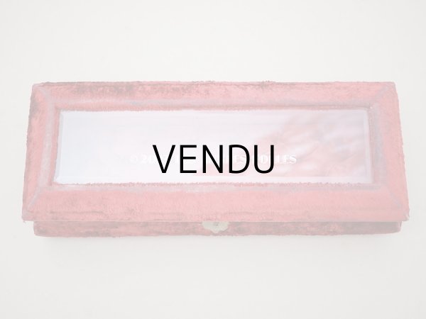 画像3: アンティーク ベルベットのグローブボックス ジュエリーケース スモーキーレッドのシルク製クッション (3)