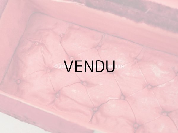 画像13: アンティーク ベルベットのグローブボックス ジュエリーケース スモーキーレッドのシルク製クッション (13)