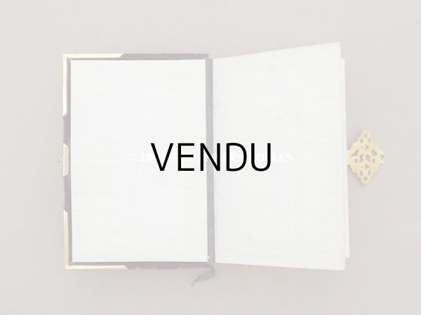 画像10: 新品同様 1837年 アンティーク ミサ典書 紫のベルベット 王冠紋章&イニシャル付き (10)