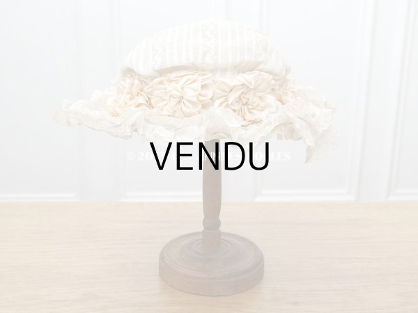 画像4: 1900年頃 アンティーク 小さな女の子用 帽子 ピーチピンクの薔薇のモチーフ&ヴァランシエンヌレース (4)