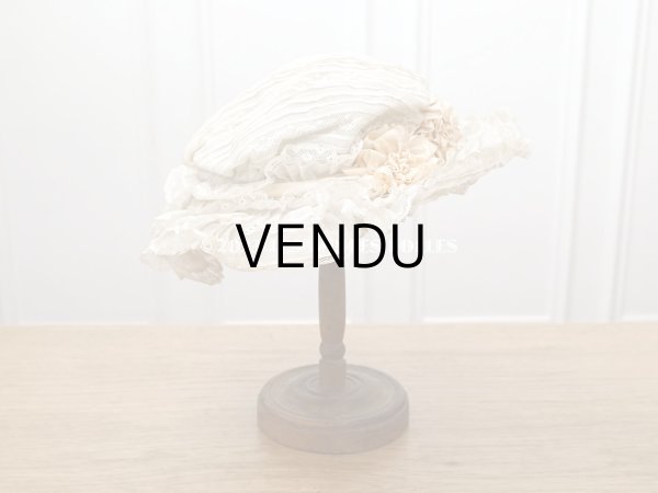 画像3: 1900年頃 アンティーク 小さな女の子用 帽子 ピーチピンクの薔薇のモチーフ&ヴァランシエンヌレース (3)