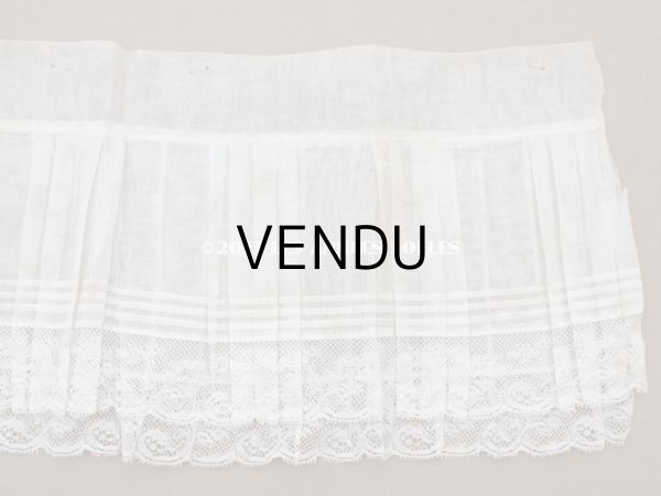 画像8: 1900年頃 アンティーク 幅広 ドレスの裾  プリーツ入り レース付き 幅21.5×52cm　コットンオーガンジー (8)