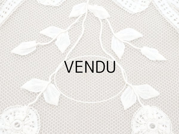 画像13: 【13周年セール対象外】未使用 アンティーク レースカーテン リボンのガーランド　アイボリー 横135cm×縦156cm (13)