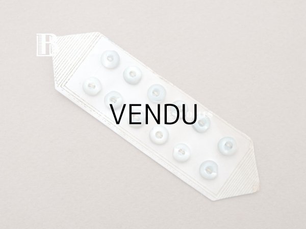 画像7: アンティーク マザーオブパール製 極小 ボタン 6mm 12ピース シェルボタン パウダーブルー (7)