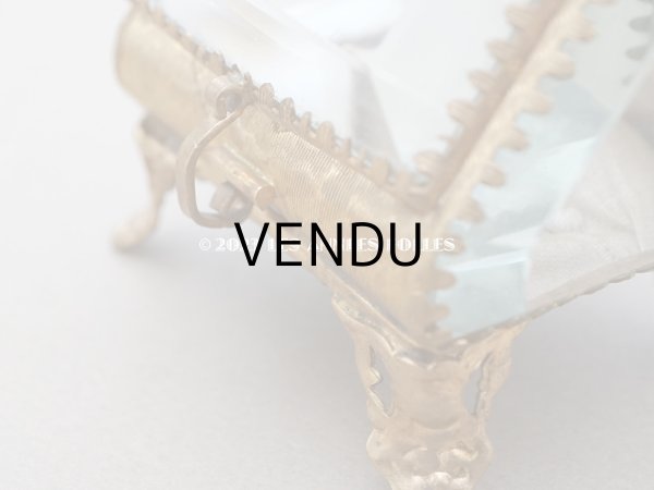 画像13: アンティーク 懐中時計 & ジュエリーボックス パウダーピンクのシルク製クッション (13)