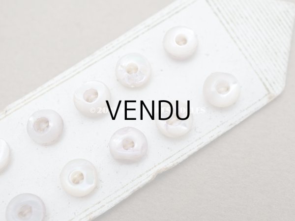 画像3: 1900年 アンティーク マザーオブパール製 極小 ボタン 6mm 12ピース シェルボタン スノーパープル (3)