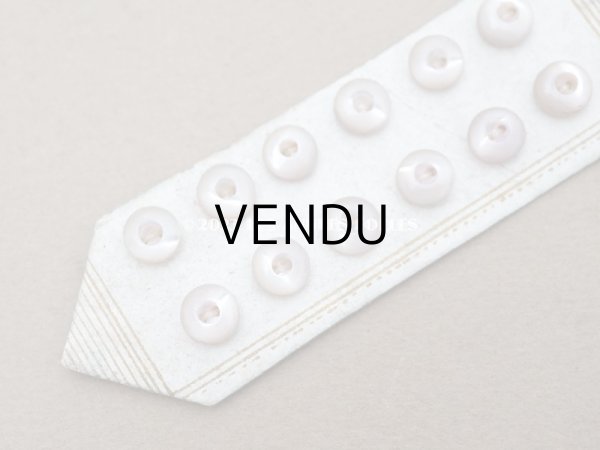 画像8: 1900年 アンティーク マザーオブパール製 極小 ボタン 6mm 12ピース シェルボタン スノーパープル (8)