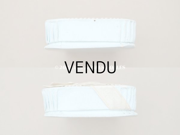 画像5: アンティーク リボンが結ばれた バテムのお菓子箱 パウダーブルー (5)