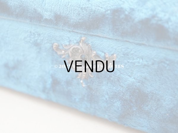 画像8: アンティーク ベルベットのグローブボックス ジュエリーケース スモーキーブルー　シルク製クッション (8)