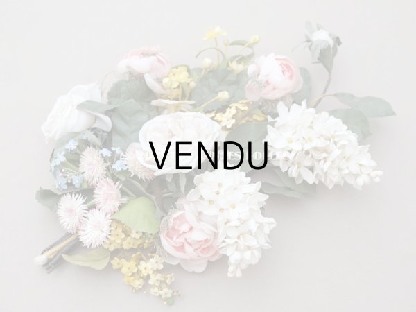 画像3: 19世紀 新品同様 アンティーク 薔薇＆ライラック＆勿忘草＆白詰草の布花　グローブ・ド・マリエのブーケ  (3)