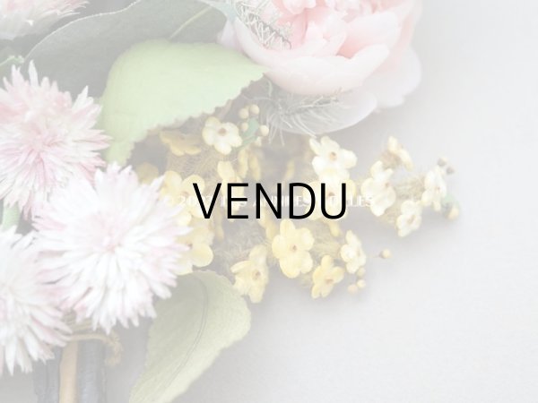 画像6: 19世紀 新品同様 アンティーク 薔薇＆ライラック＆勿忘草＆白詰草の布花　グローブ・ド・マリエのブーケ  (6)