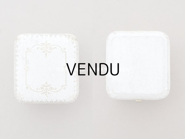 画像4: アンティーク リング用 ジュエリーボックス　金彩入り オフホワイト (4)