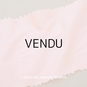 画像: アンティーク ファブリック ピンクのシルク地 18×52cm