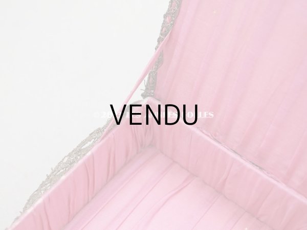 画像11: アンティーク シルク製 ロココモチーフ＆レース&ロココトリム カルトナージュボックス  (11)