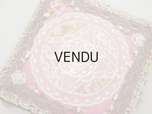 画像4: アンティーク シルク製 ロココモチーフ＆レース&ロココトリム カルトナージュボックス  (4)