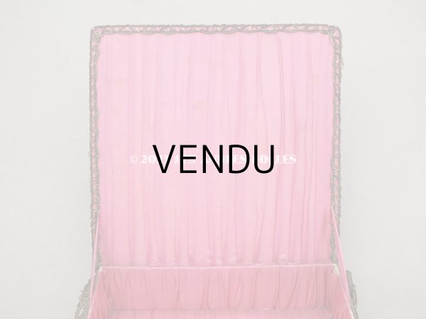 画像16: アンティーク シルク製 ロココモチーフ＆レース&ロココトリム カルトナージュボックス  (16)