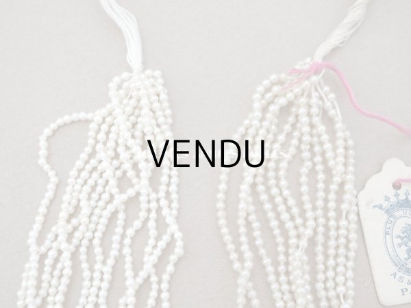 画像7: 1910~1920年頃 アンティーク 極小　1.8×2mm　フェイクパール  スフレビーズ　 約1750ピース 吹きガラス製ビーズ (7)