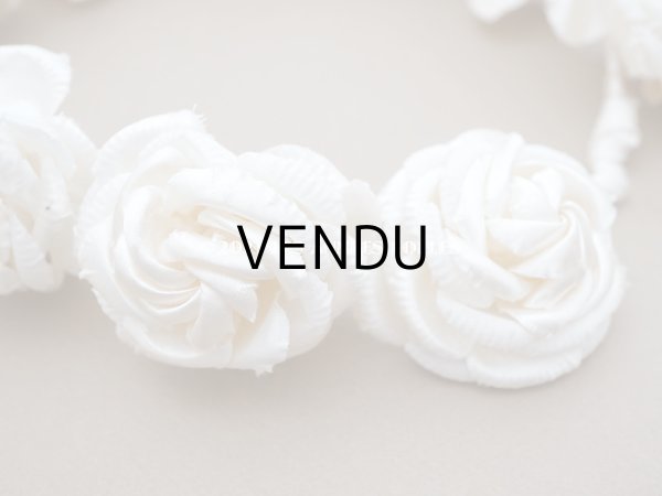 画像9: アンティーク シルクサテン 薔薇の布花のティアラ 花冠 オフホワイト (9)