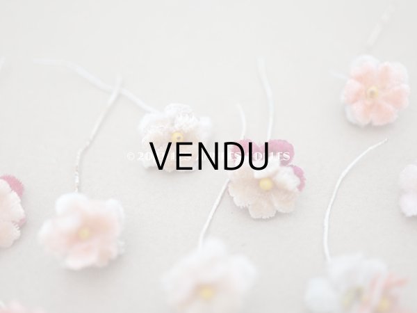 画像4: アンティーク ベルベットの布花 2重の花びら 9ピースのセット　 (4)
