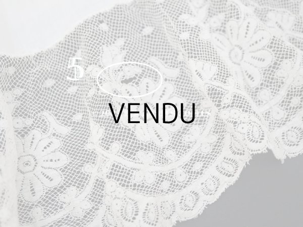 画像16: 1900年頃 アンティーク  ドレスの裾  4段のヴァランシエンヌレース  (16)