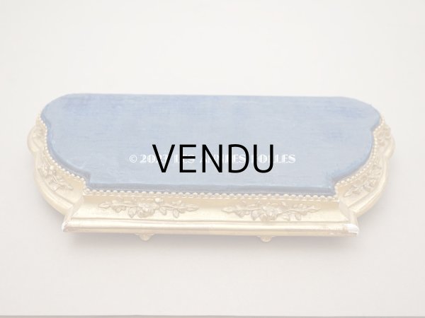 画像2: ＊蚤の市＊19世紀 アンティーク 薔薇模様 木製の台座 ゴールド  (2)