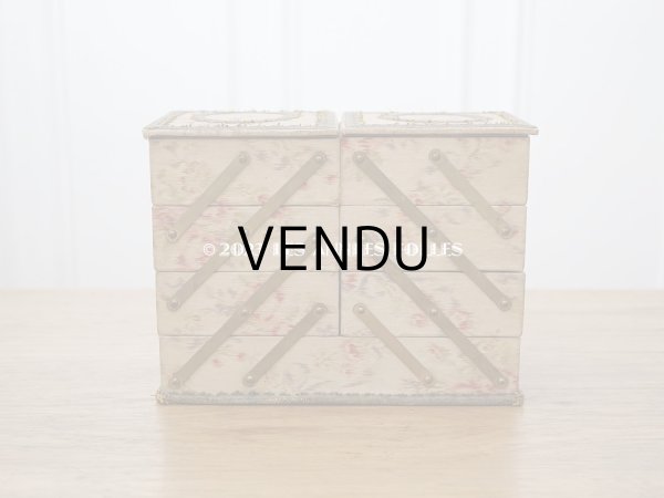 画像3: 1900年頃 アンティーク 薔薇&薄紫色のリボンのガーランド  カルトナージュボックス アコーディオン式 (3)