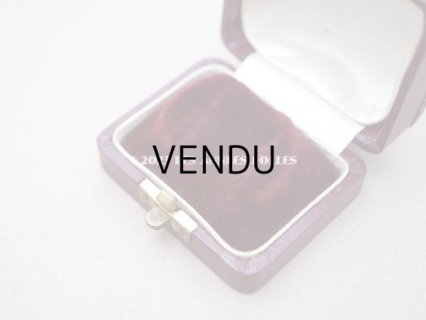 画像4: 19世紀末 アンティーク 本革製 ジュエリーボックス ピアス用 ボルドー  (4)