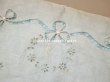 画像10: アンティーク イニシャル刺繍入り シルク製 ハンキーケース パウダーブルー (10)