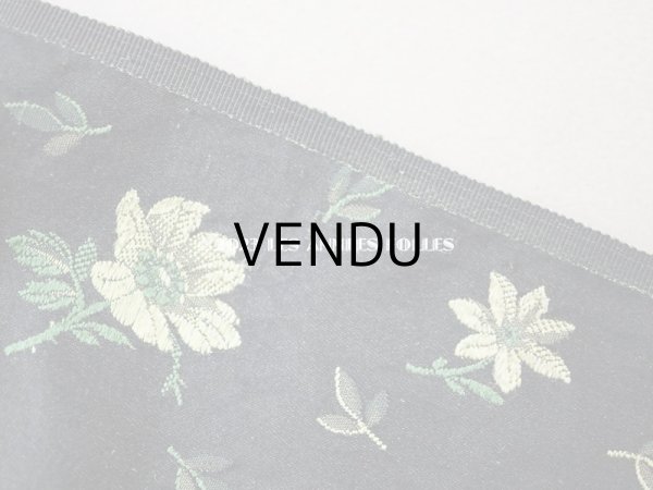 画像4: 19世紀 アンティーク シルク製ファブリック　ライムグリーンの花模様　ジャガード織　48×129cm (4)